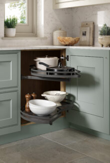 25 OMEGA BESPOKE S03 POWDER PARCHMENT LE MANS F02