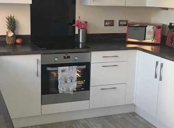 U shaped kitchens choosing cabinets jpg