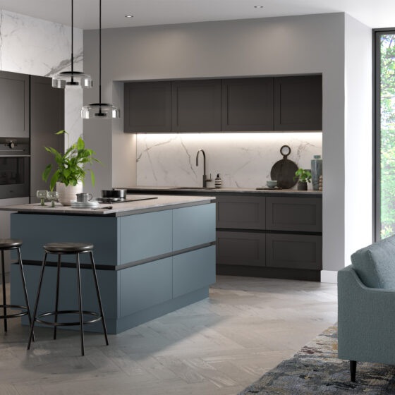 Signature Painted Graphite Setosa Painted Spitfire Blue