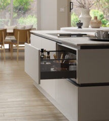 Setosa Painted Pebble Drawer