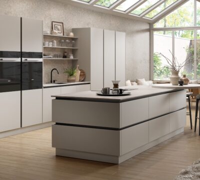 Setosa Painted Pebble