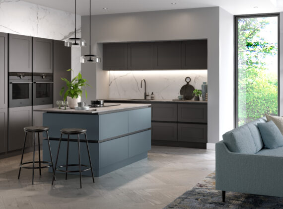 Signature Painted Graphite Setosa Painted Spitfire Blue