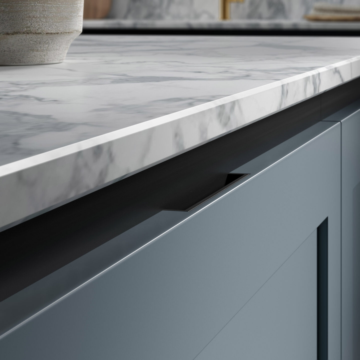 Signature Painted Inset Spitfire Blue handle cameo