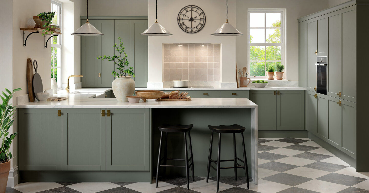 SOVEREIGN Jade 2025 10 13 092202 twio