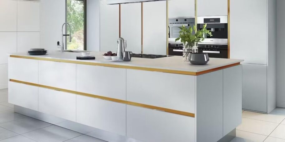 Mackintosh White Colour jpg