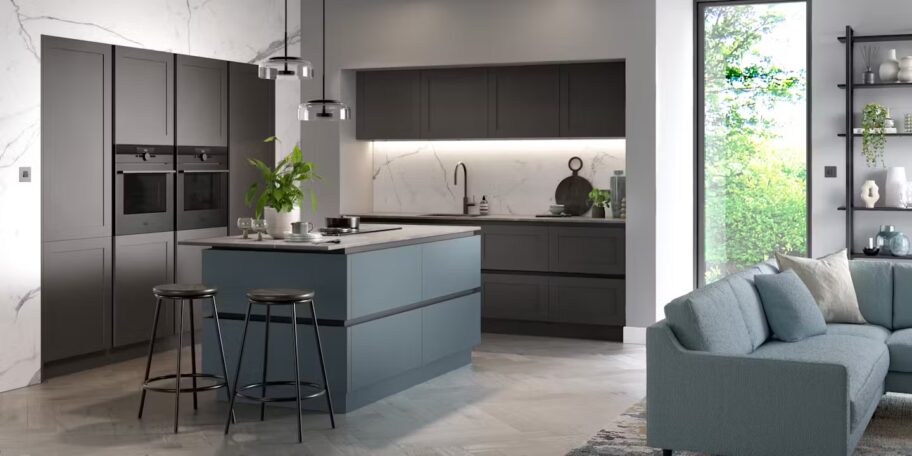 Novus Signature Painted Graphite with Setosa Painted Spitfire Blue 2023 05 25 132732 otiz jpg