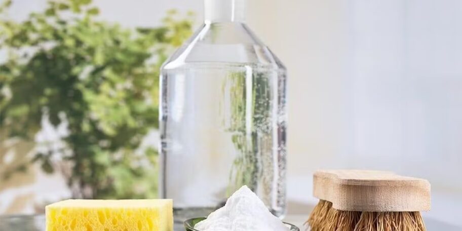 How to clean kitchen worktops tools jpg