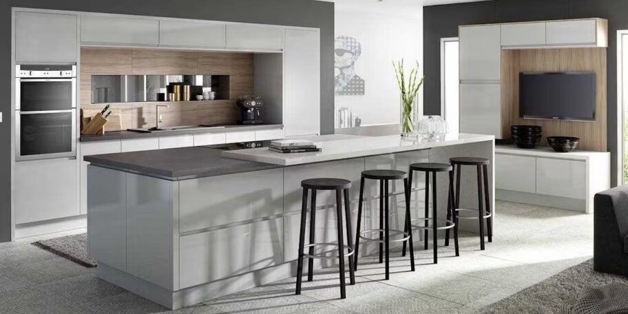 Breakfast bar island jpg