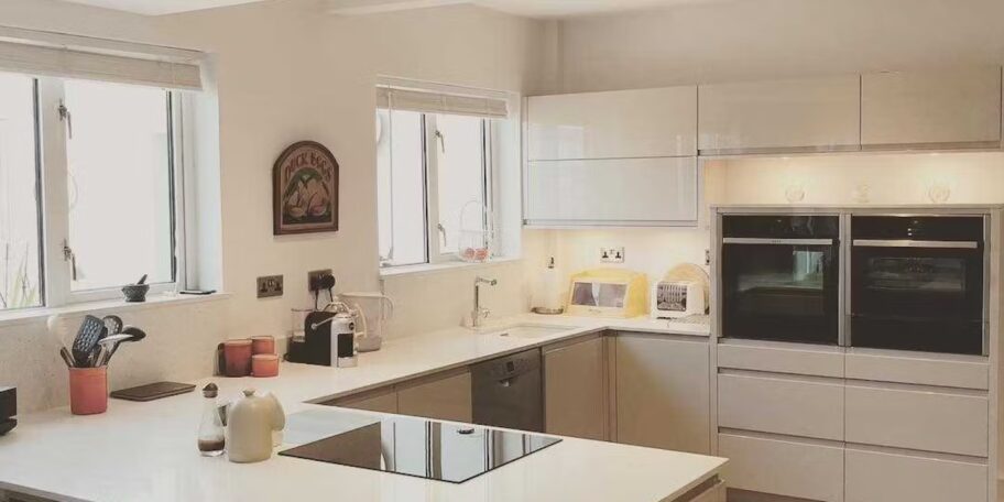 How to layout u shaped kitchens 2 jpg