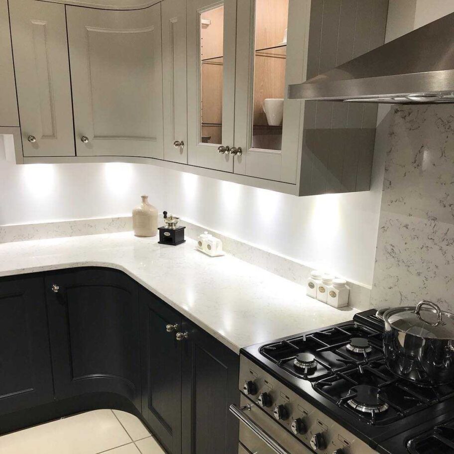 Kitchen extension artificial light