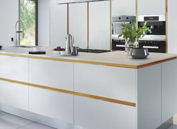 Mackintosh White Colour jpg