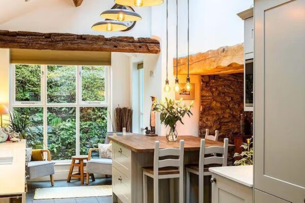 Small kitchens small island jpg