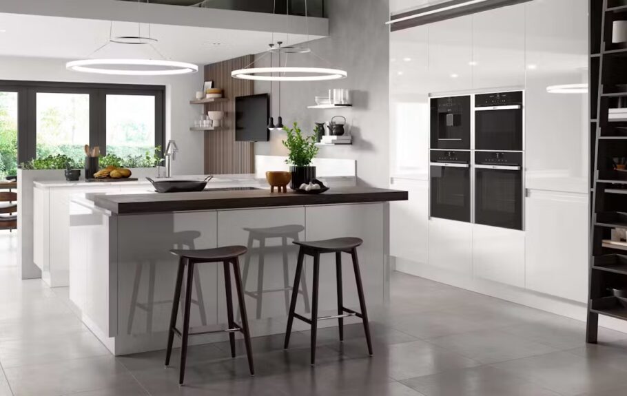 Integral Gloss White 2022 10 12 084502 unwl jpg 2